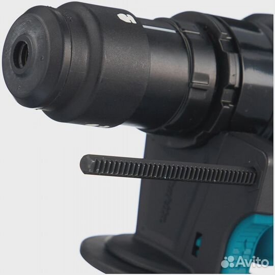 Перфоратор Makita HR2631FT