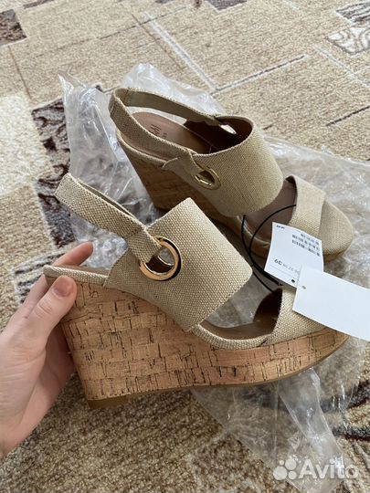 Босоножки новые H&M 38