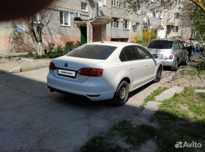Volkswagen Jetta 1.6 МТ, 2012, 185 000 км