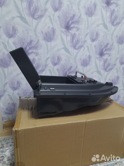Прикормочный кораблик д16 с gps