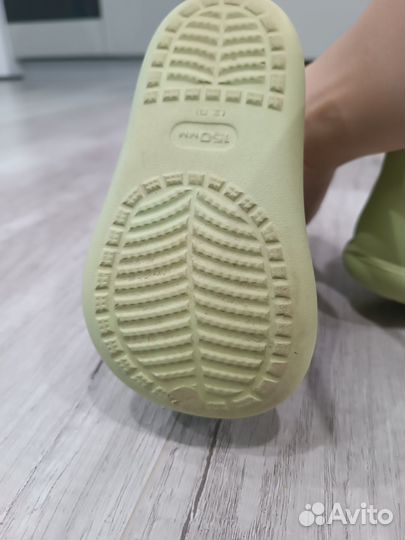 Резиновые сапоги 24