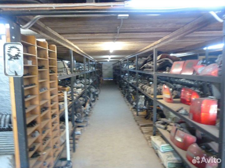 Дроссельная заслонка Volkswagen Sharan 7M 2,0 ATM