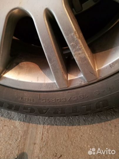 Goodyear Ultragrip Ice Arctic 185/60 R15 88