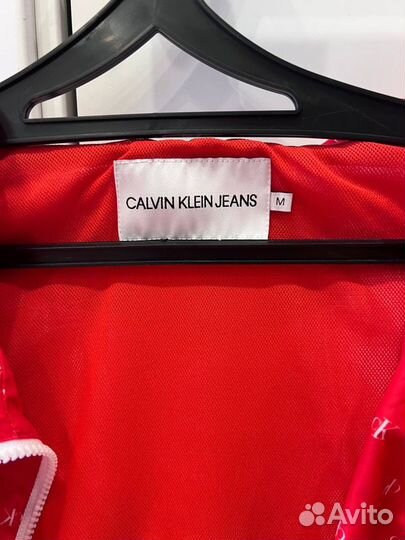 Ветровка женская Calvin klein