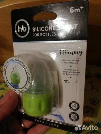 Салфетница и насадка-поильник для бутылок новые