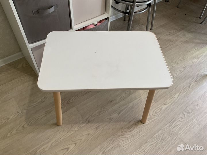 Детский стол и стул