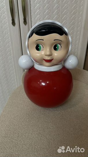 Неваляшка большая