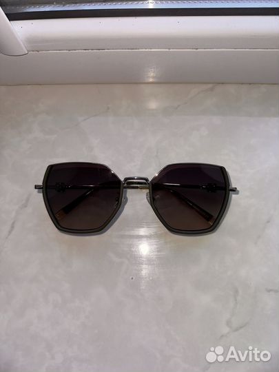 Солнцезащитные очки женские