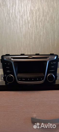 Магнитола штатная на Hyundai Solsris