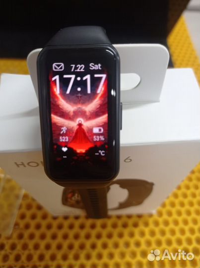 Смарт часы honor Band 6