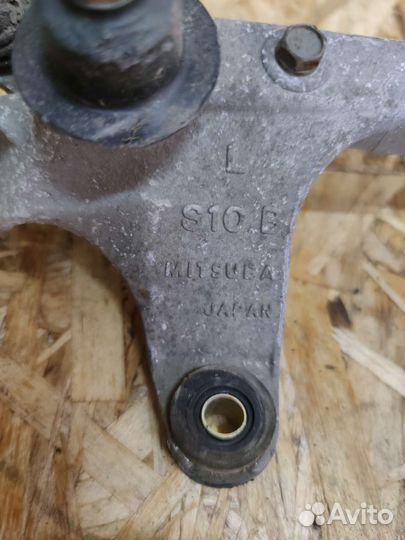 Трапеция дворников Honda CR-V 1