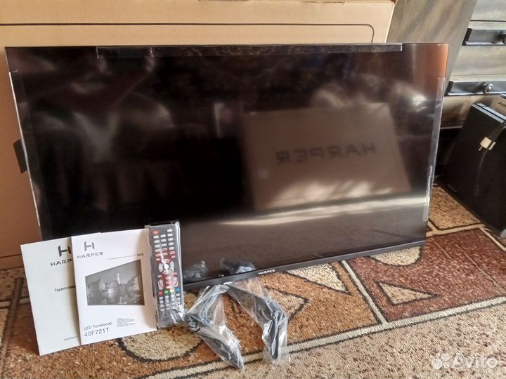 Телевизор harper 40 F721Т