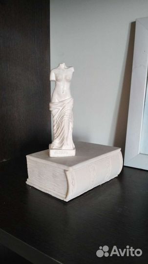 Руки из гипса