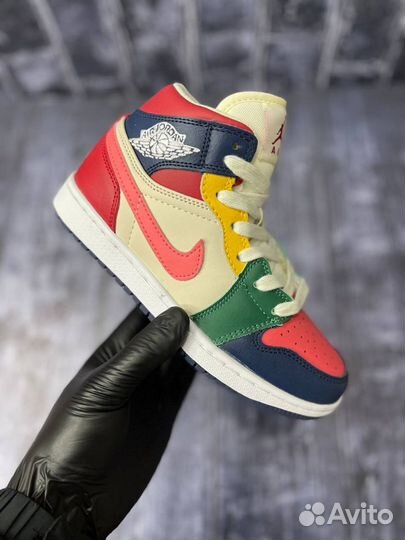 Nike air Jordan 1 Mid р.36,38,39,41 кожа/осень