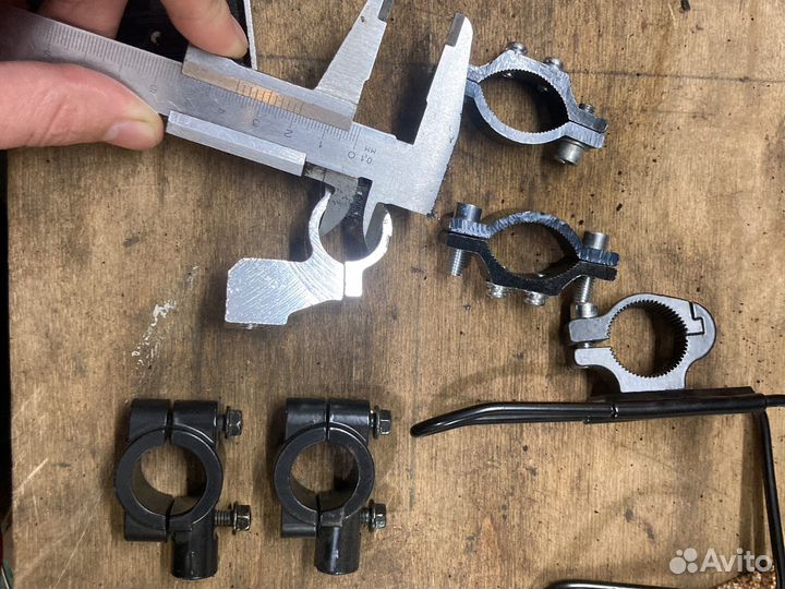 Крепеж на руль мотоцикла