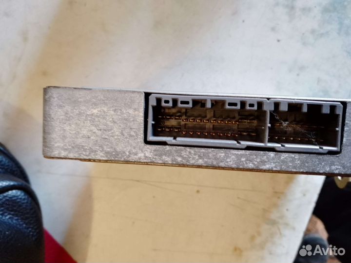 Блок управления двигателем toyota 4e-fe