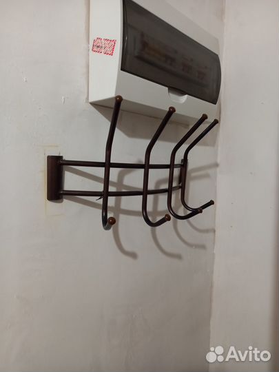 Вешалка в прихожую