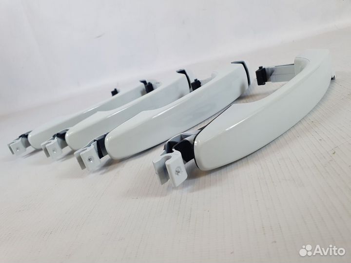 Оригинальные ручки дверей Лада Веста