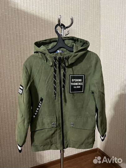 Продам куртку для мальчика