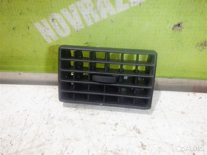 Дефлектор воздушный Ауди 80 90 Б3