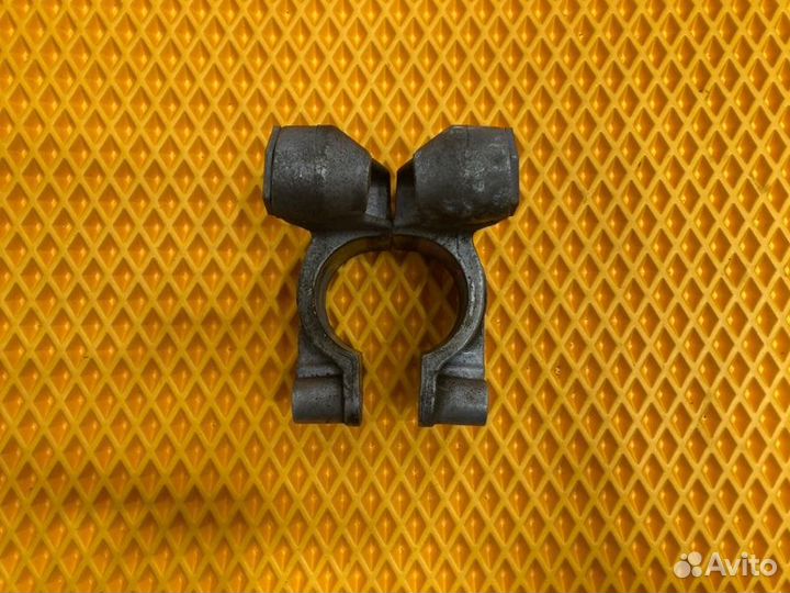 Крепление стабилизатора Mercedes Cls W219 3.5 2009