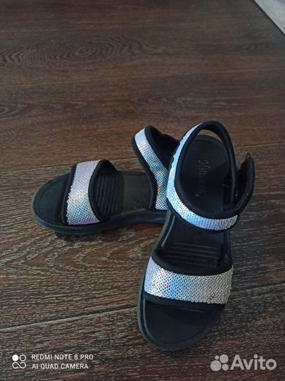 Сандалии для девочки