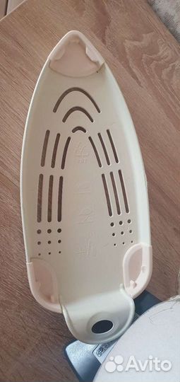 Утюг паровой United