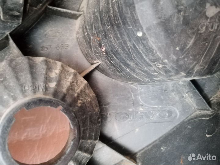 Фонарь задний левый volvo xc90