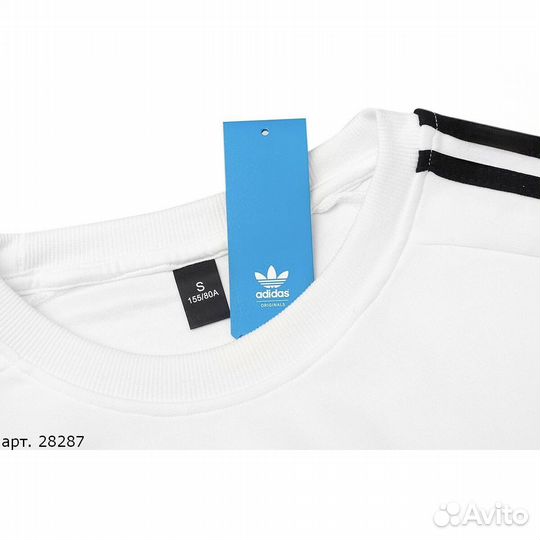 Свитшот adidas белый
