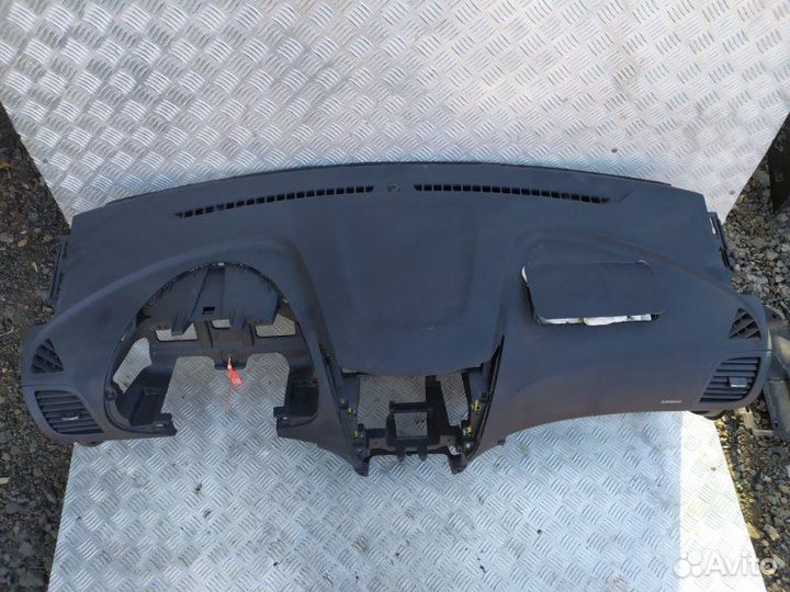 Торпедо Hyundai Solaris