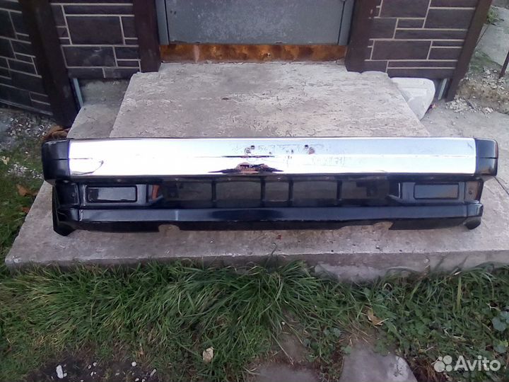 Mazda B серии 1998г. Передний бампер