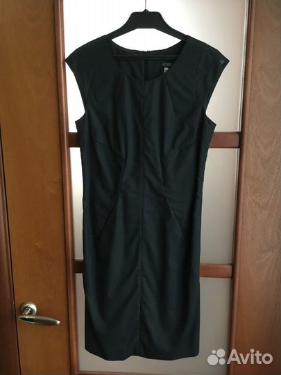 Armani платье футляр