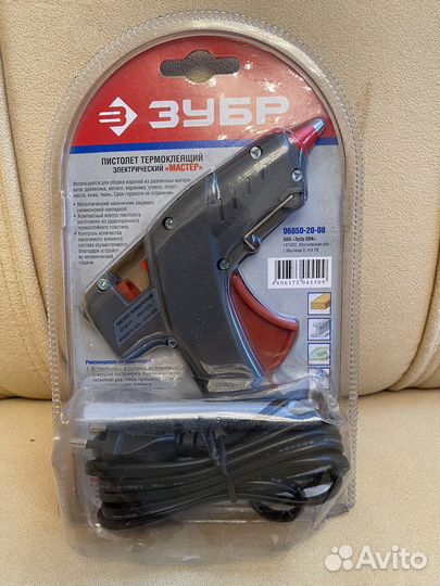 Клеевой электрический пистолет и заклёпочник