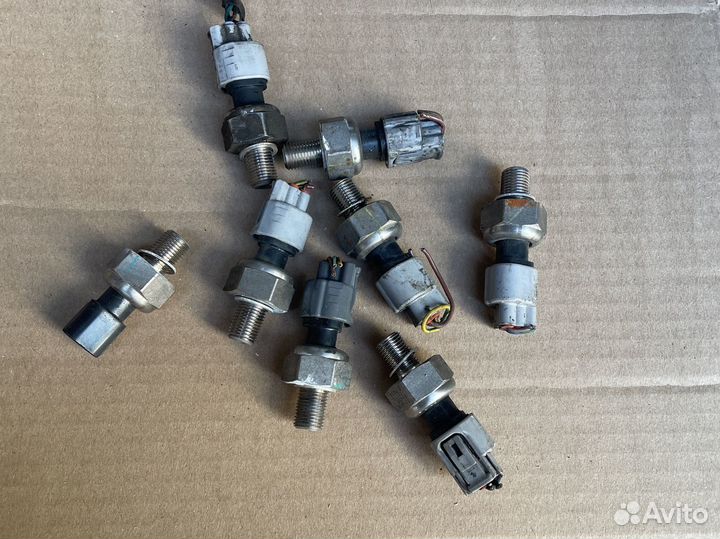 Датчик давления топлива 1az 2az toyota 8945822010