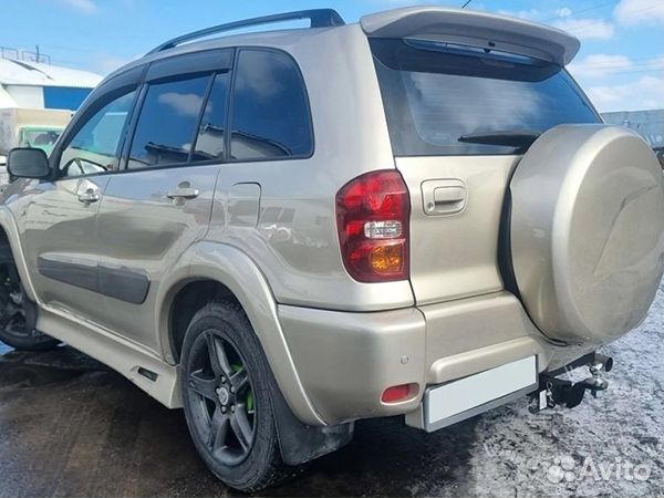 Фаркоп Toyota RAV4 2000-2006