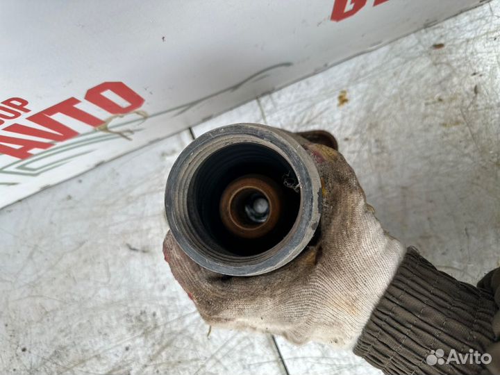 Опора передней пружины верхняя передняя левая Kia