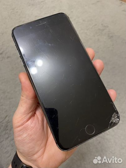 iPhone 8 Plus, 256 ГБ