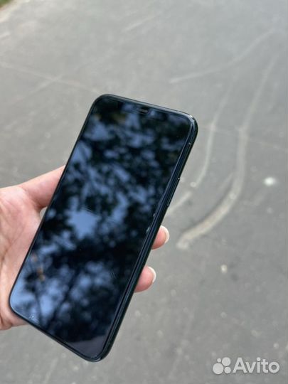 iPhone 11 Pro, 64 ГБ