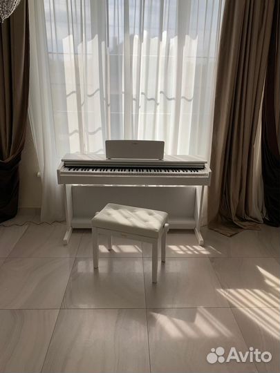 Цифровое пианино Yamaha (Комплект)
