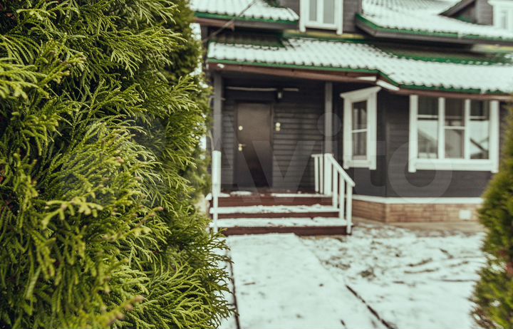 Коттедж 160 м² на участке 13,5 сот.