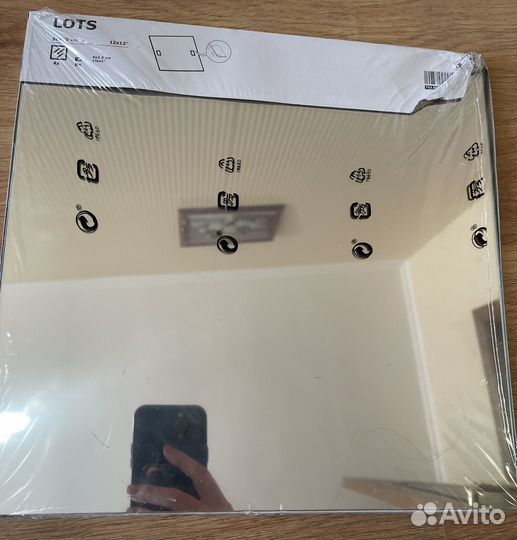 Зеркало настенное IKEA lots