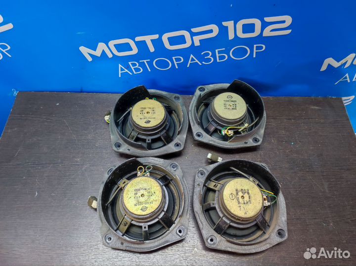 Динамик штатный SsangYong Rexton 1