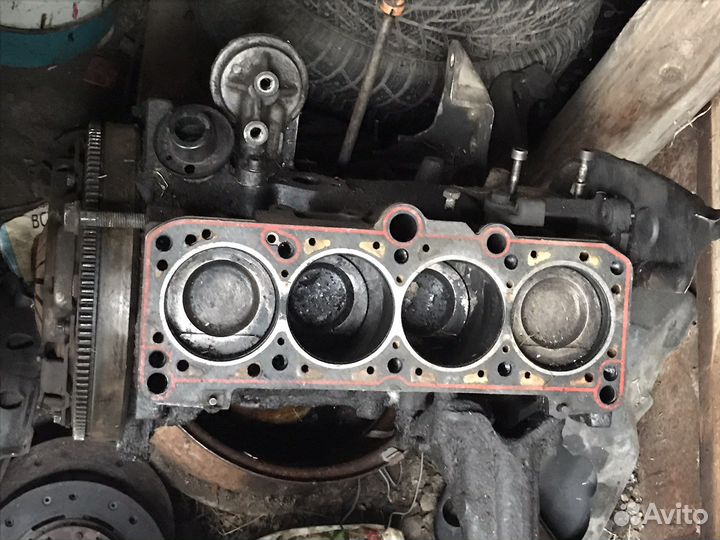 Двигатель на passat b3