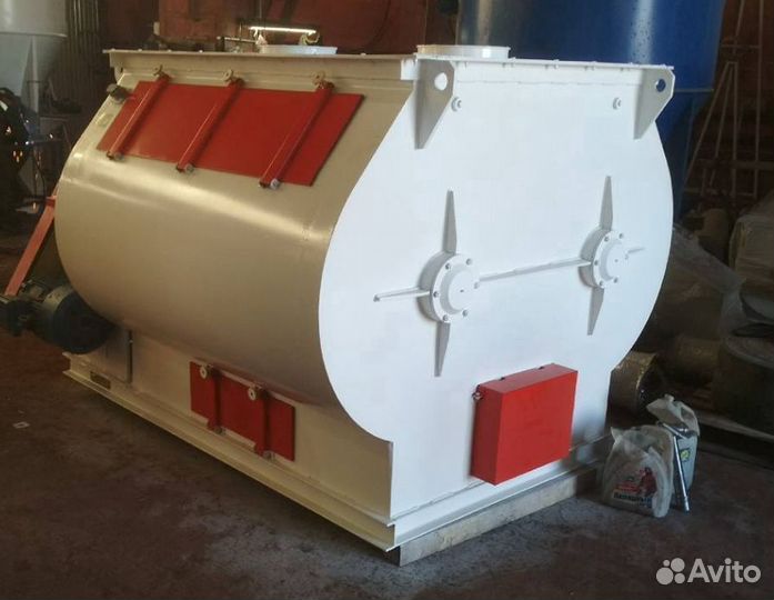 Смеситель плугообразный