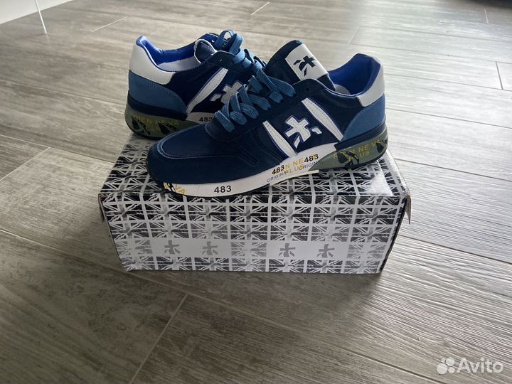 Кроссовки мужские 42 размер