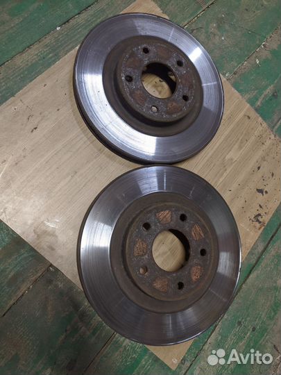 Диски тормозные передние Qashqai J10 (2006-2014)