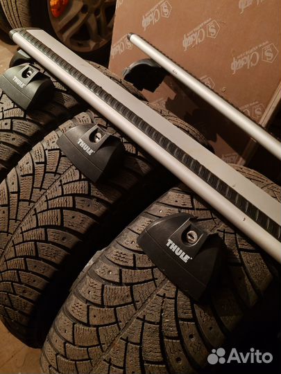 Багажник на крышу thule