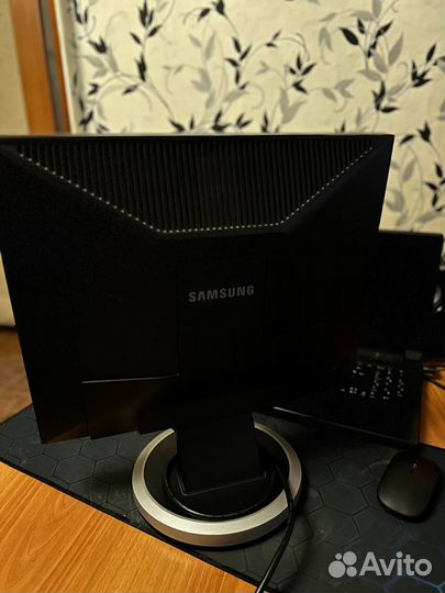 Монитор samsung syncmaster 940n 75гц