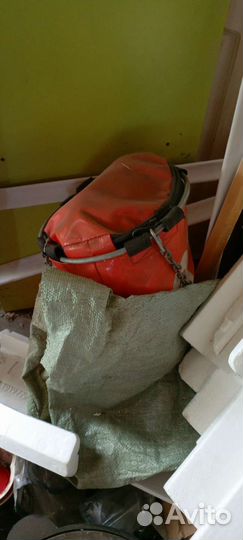 Спортивный уголок для ребенка с грушей