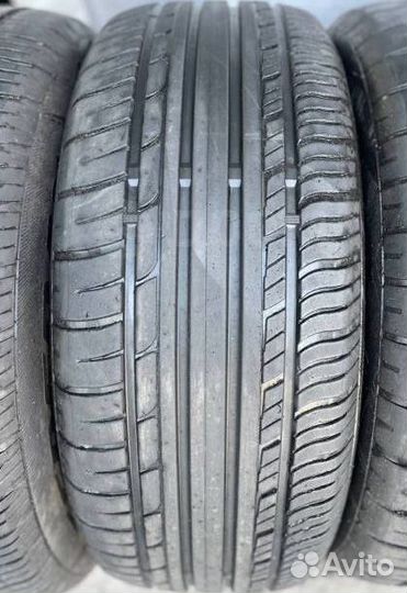 Federal Couragia F/X 235/60 R18